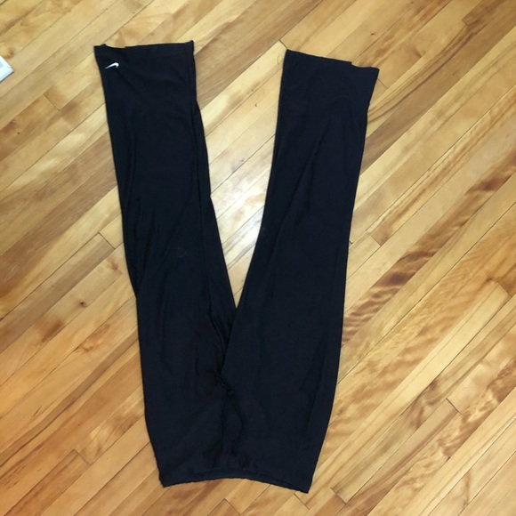 Nike Yoga Pants - Picture 3 of 5